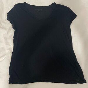 Black v-neck t-shirt, thin